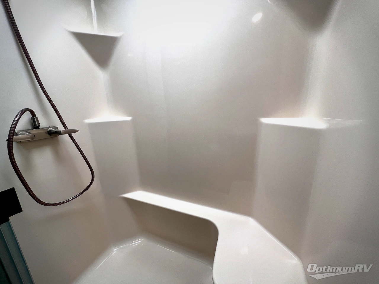 2019 Grand Design Momentum M-Class 398M Photo 32