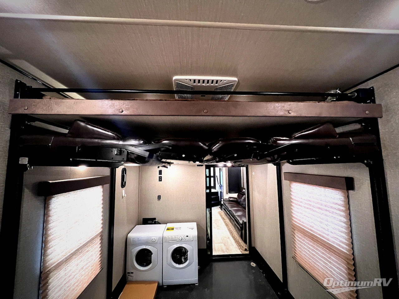 2019 Grand Design Momentum M-Class 398M Photo 52