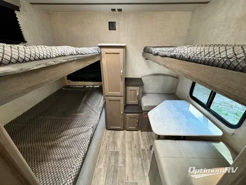 2023 Gulf Stream Envision 282BH RV Photo 4