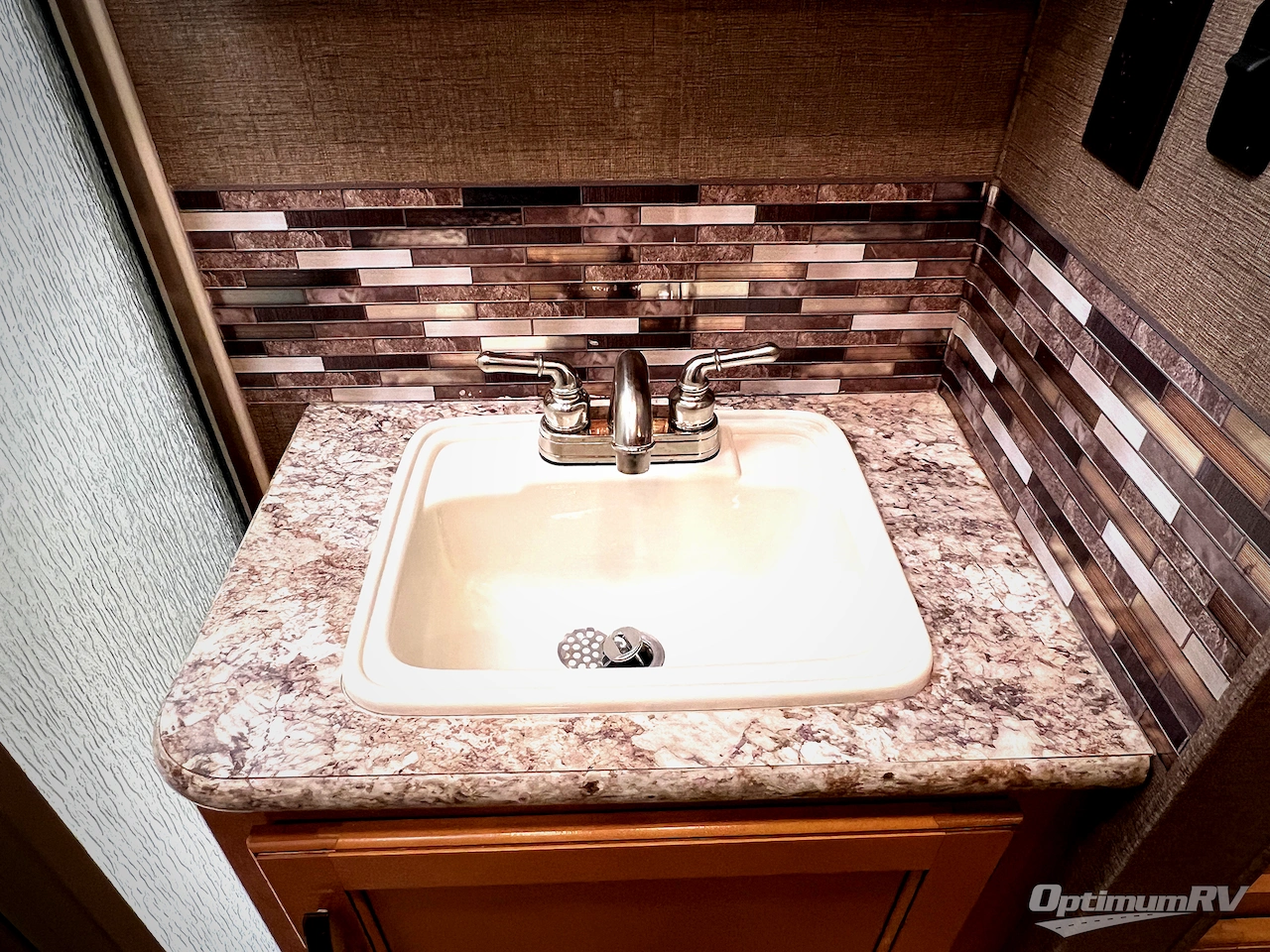 2017 Thor Four Winds 31E Bunkhouse Photo 28