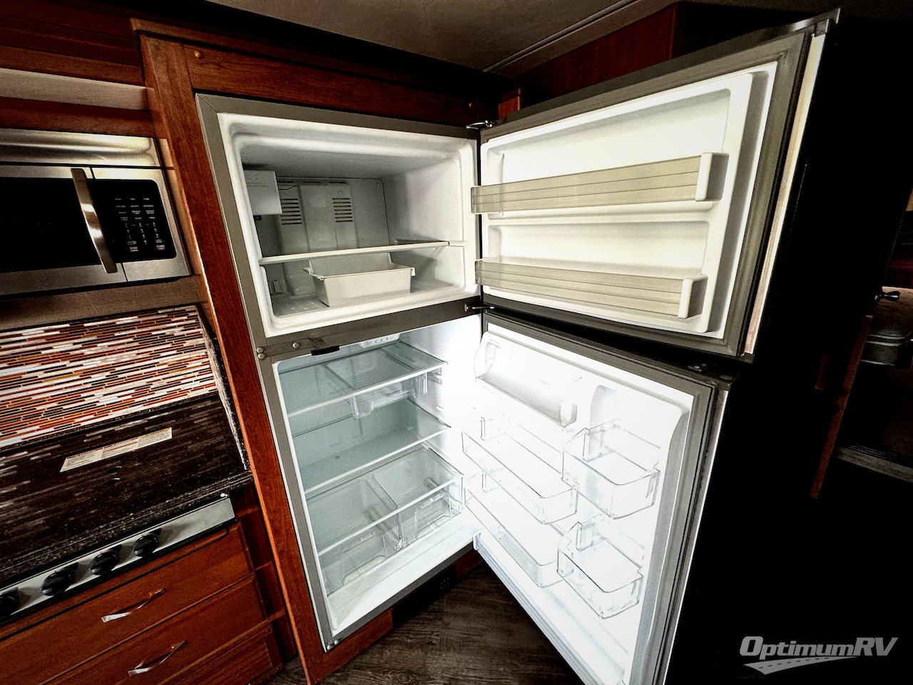 2017 Fleetwood Pace Arrow LXE 38K Photo 10