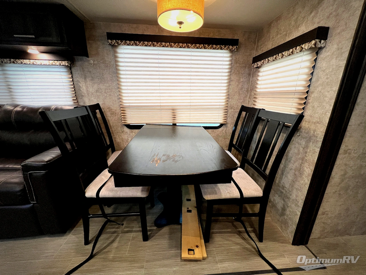 2017 Highland Ridge Open Range Ultra Lite UT2710RL Photo 10