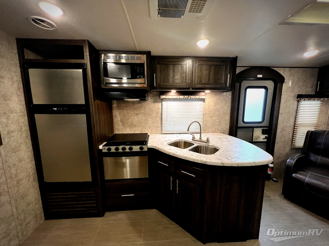 2017 Highland Ridge Open Range Ultra Lite UT2710RL Photo 12