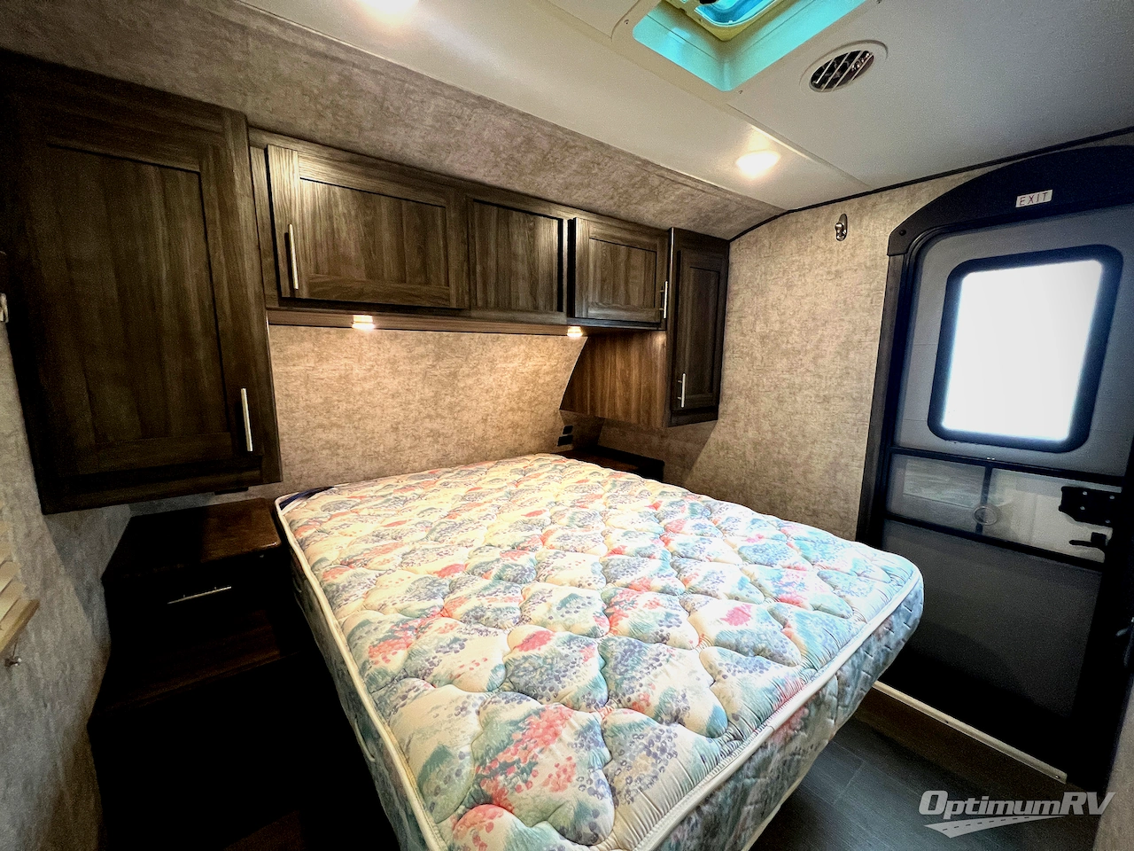 2017 Highland Ridge Open Range Ultra Lite UT2710RL Photo 16