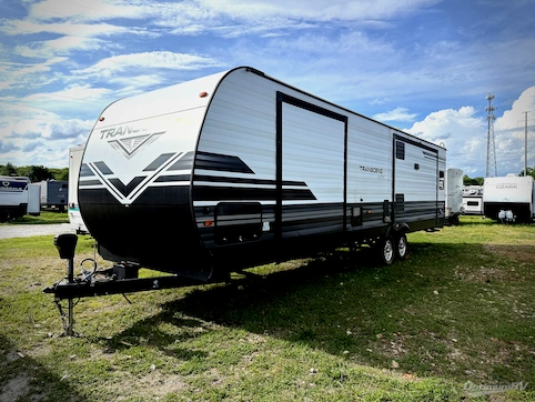 2020 Grand Design Transcend 31RLK RV Photo 4