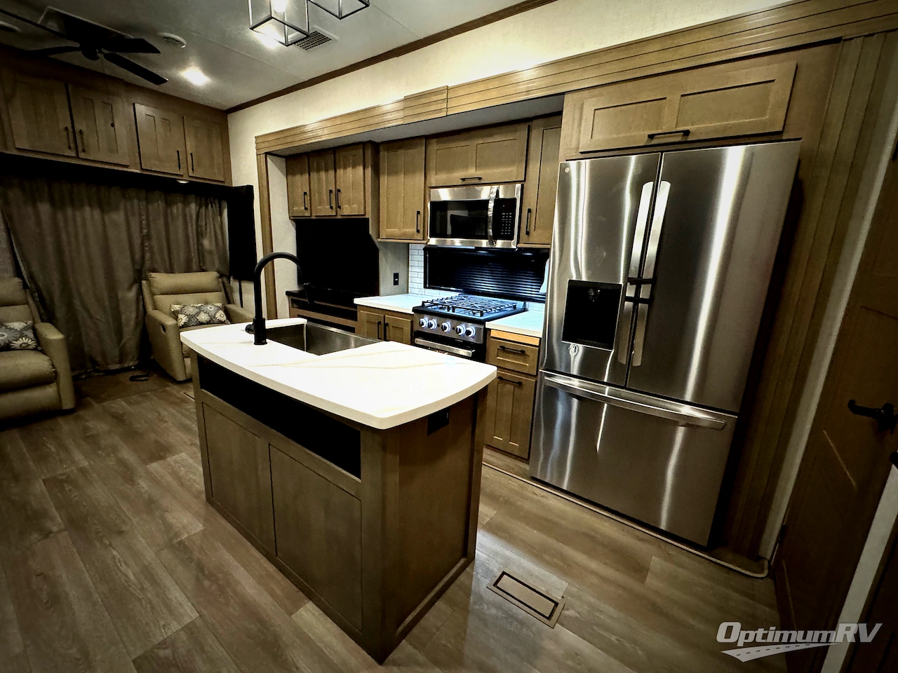 2025 KZ Durango Gold G382MBF Photo 22