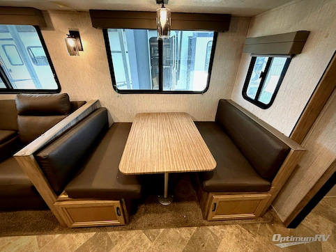 2022 Palomino SolAire Ultra Lite 258RBSS RV Photo 2