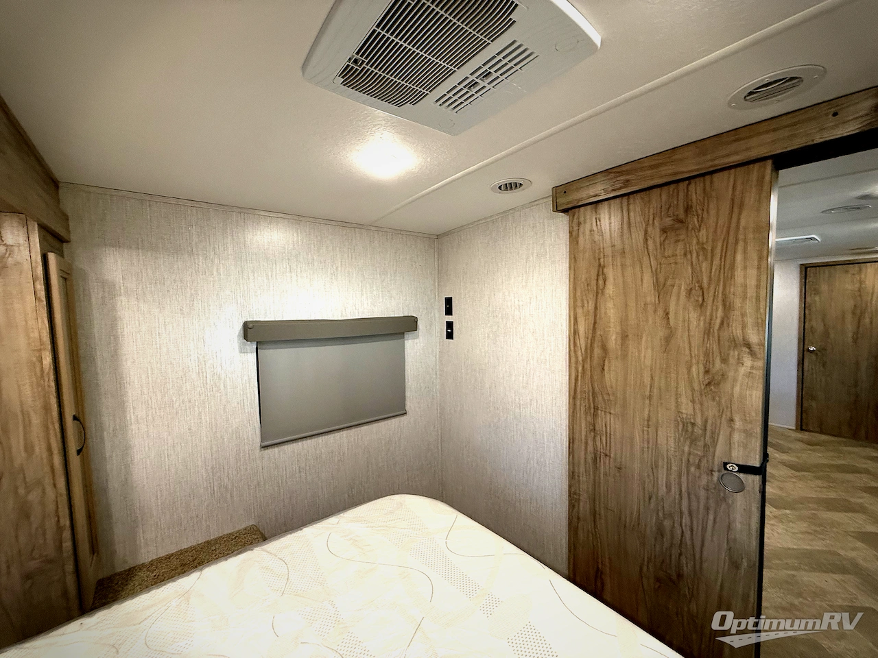 2022 Palomino SolAire Ultra Lite 258RBSS Photo 14