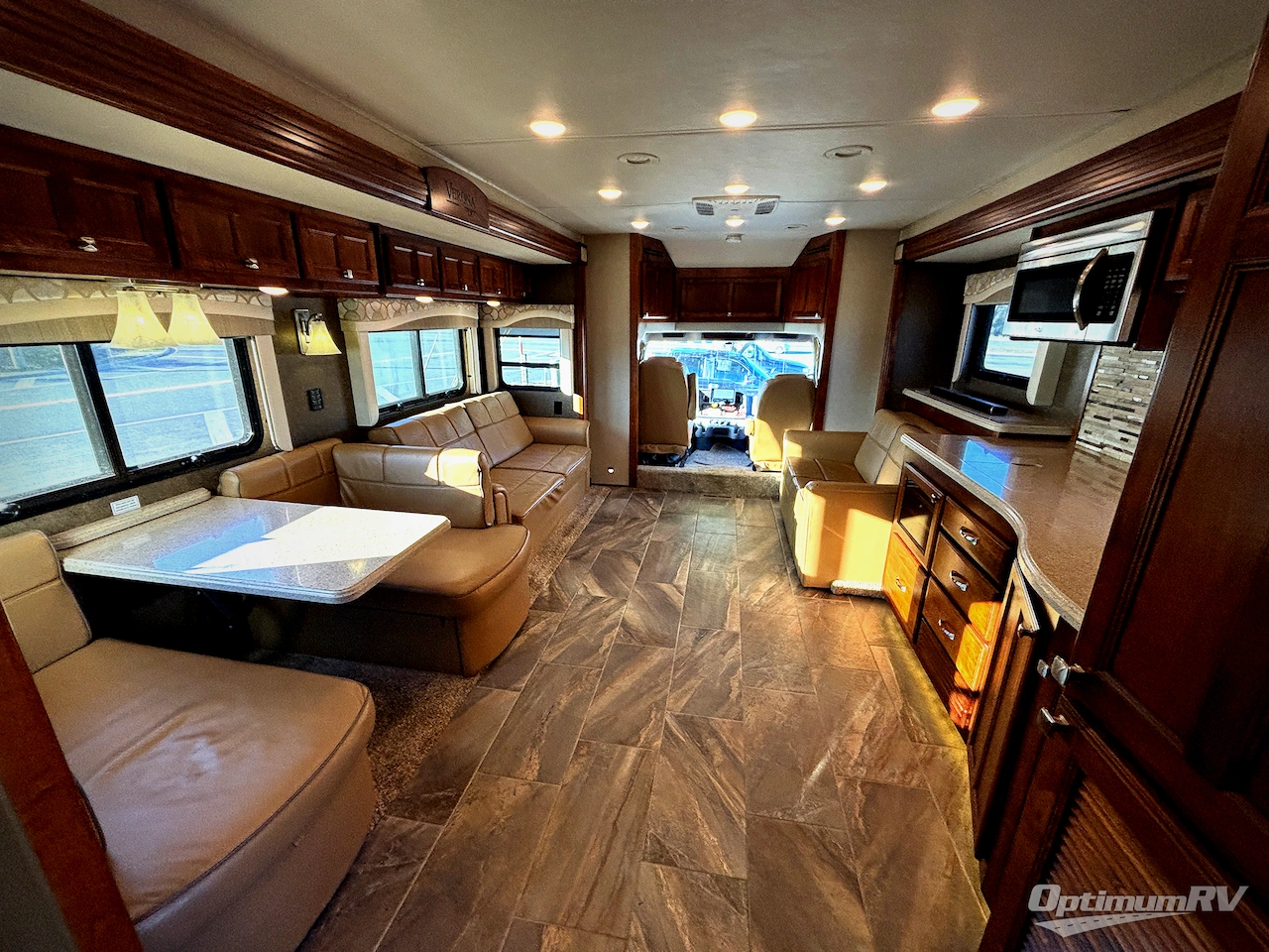 2017 Renegade Verona LE 40LTS Photo 4