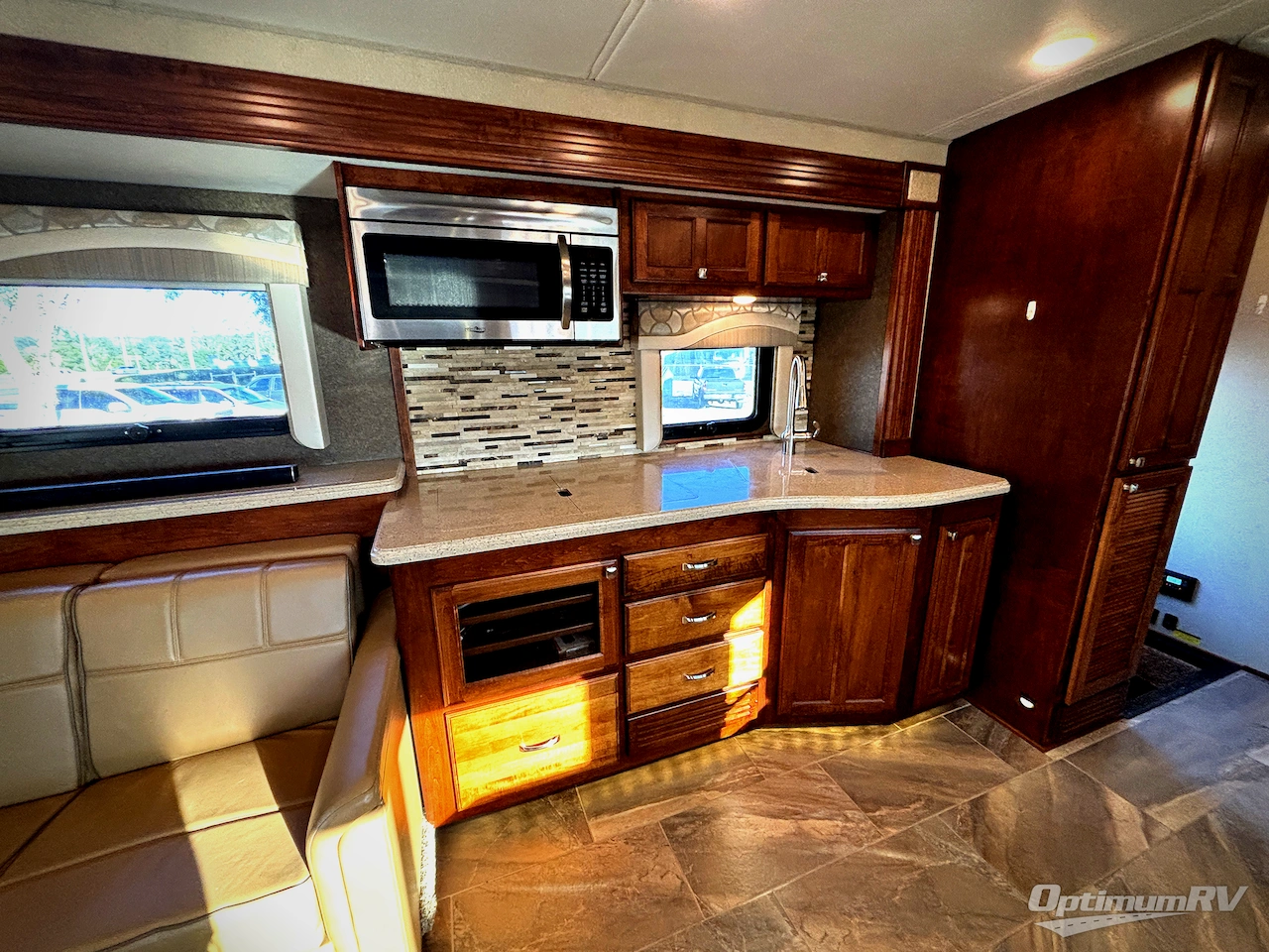 2017 Renegade Verona LE 40LTS Photo 6