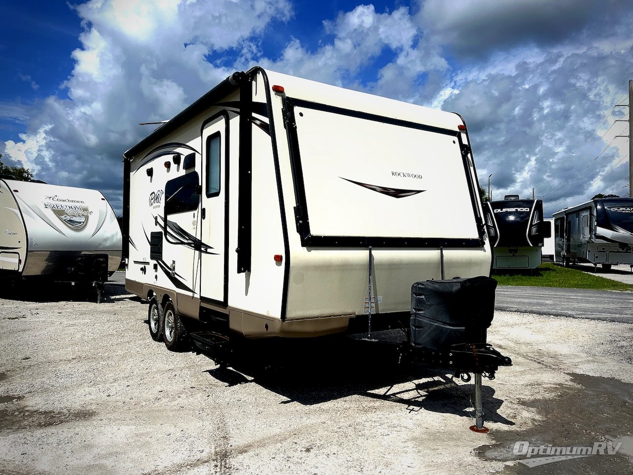 2015 Forest River Rockwood Roo 21SS Photo 1
