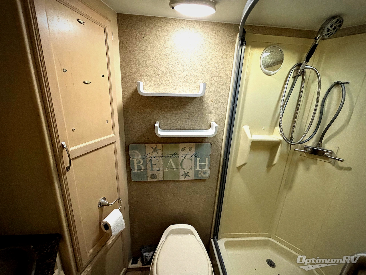 2018 Winnebago Towables Micro Minnie 2106DS Photo 11