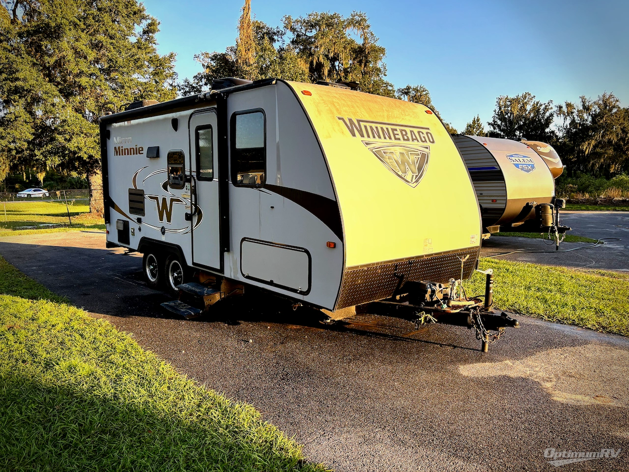 2018 Winnebago Towables Micro Minnie 2106DS Photo 1