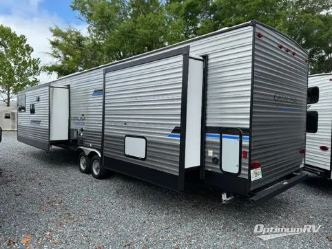 2023 Coachmen Catalina Destination Series 39MKTS RV Photo 3