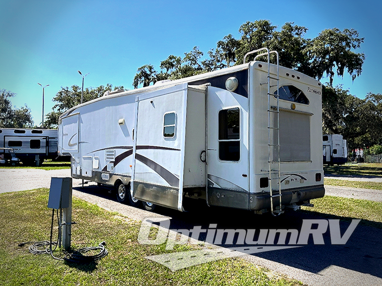 2008 NuWa HitchHiker Champagne 38LKTG Photo 3