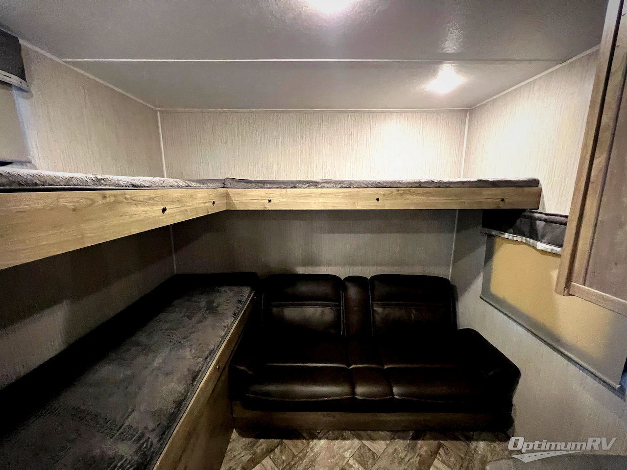 2023 Palomino Puma 28BHSS Photo 16