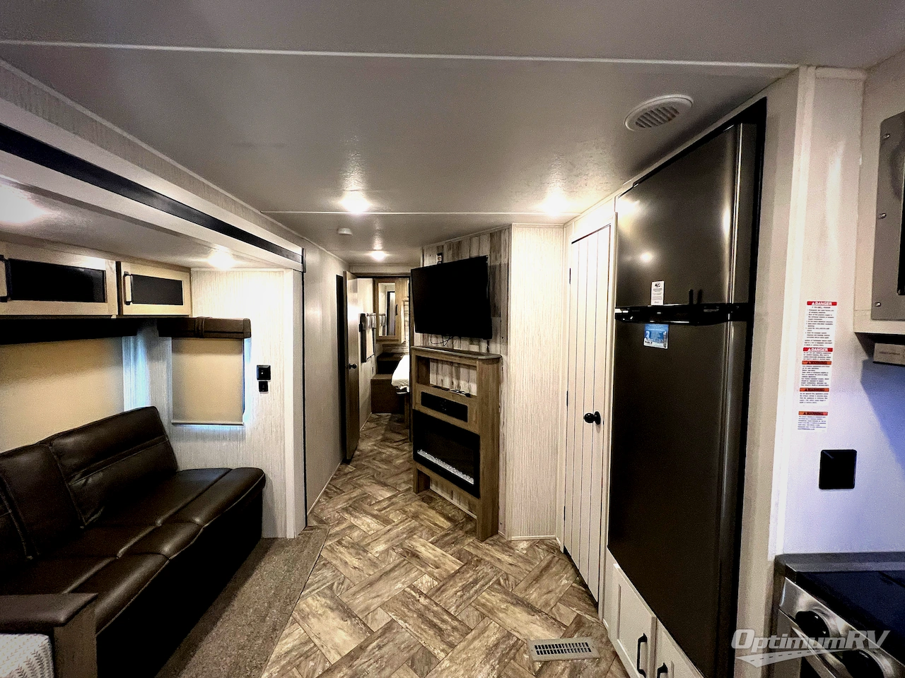 2023 Palomino Puma 28BHSS Photo 3
