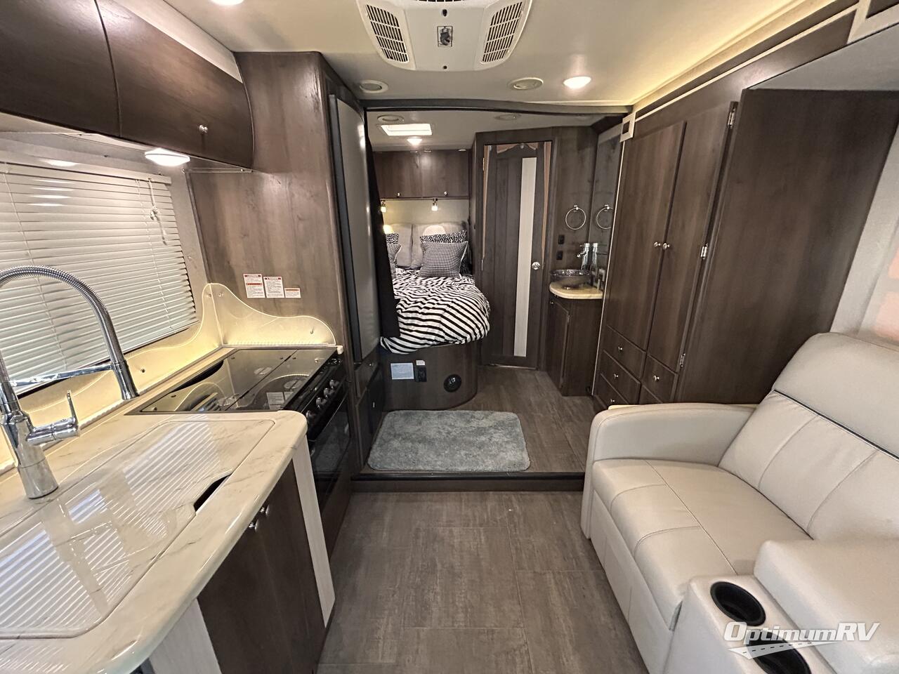 2019 Coachmen Prism Elite 24EJ Photo 6