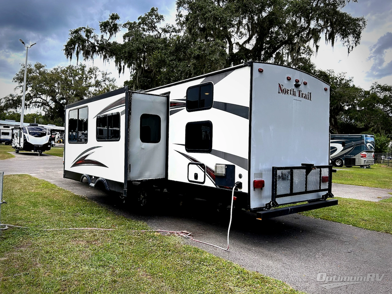 2018 Heartland North Trail 31BHDD King Photo 3