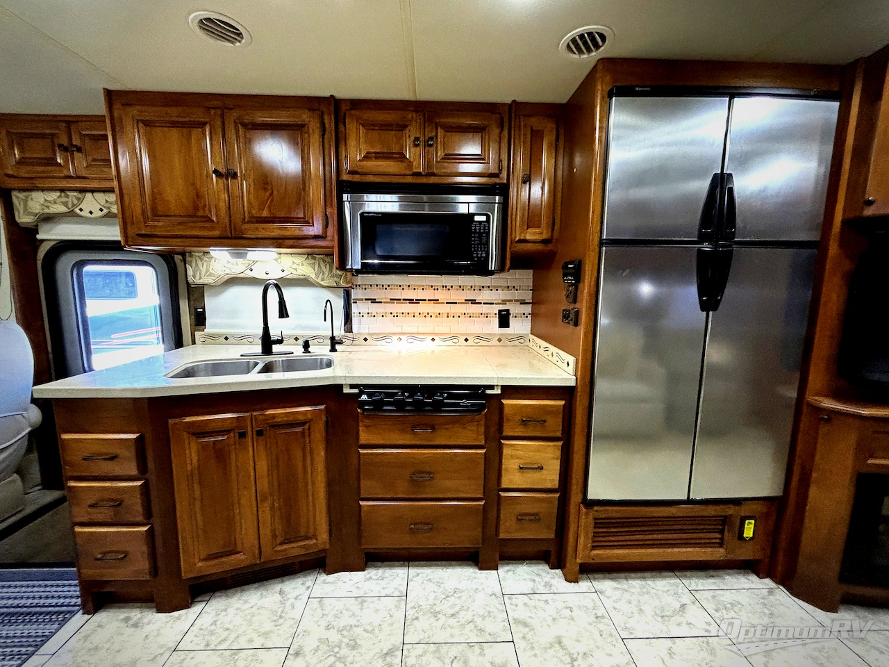 2012 Tiffin Allegro 36 LA Photo 4