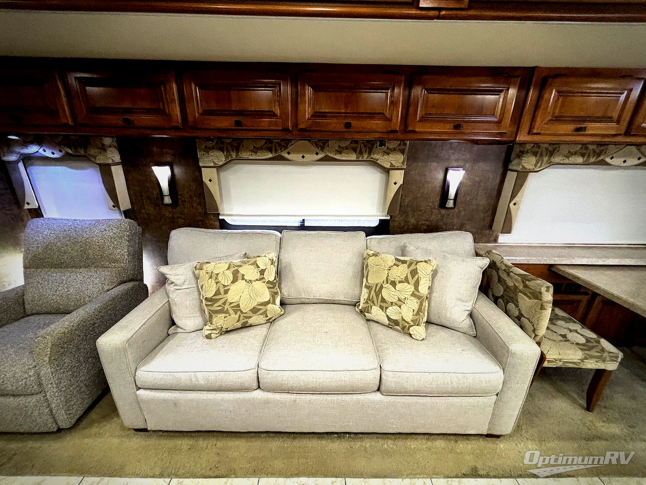 2012 Tiffin Allegro 36 LA Photo 11