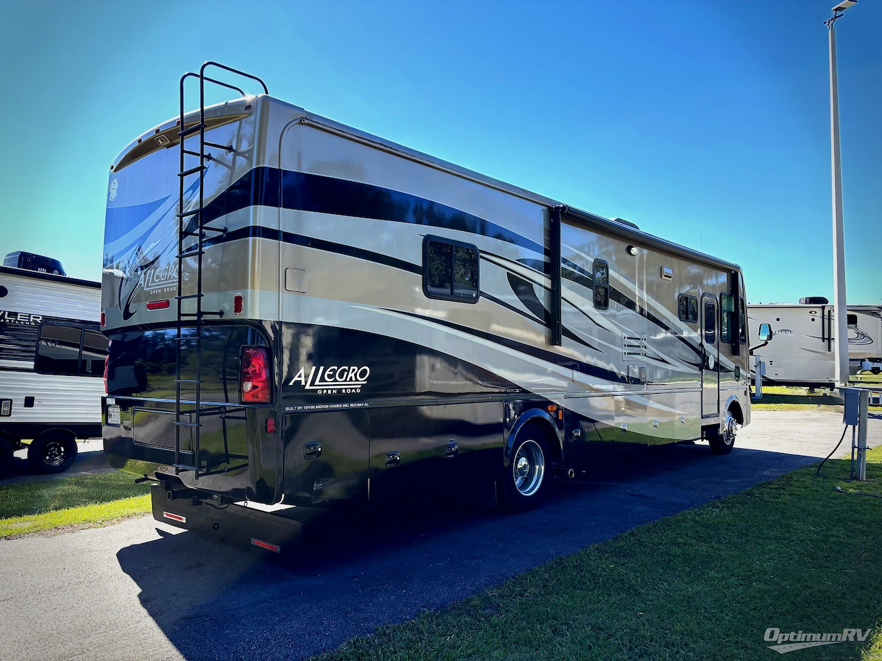 2012 Tiffin Allegro 36 LA Photo 22
