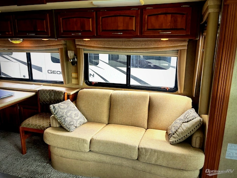 2008 Monaco Cayman 38 PBD RV Photo 2