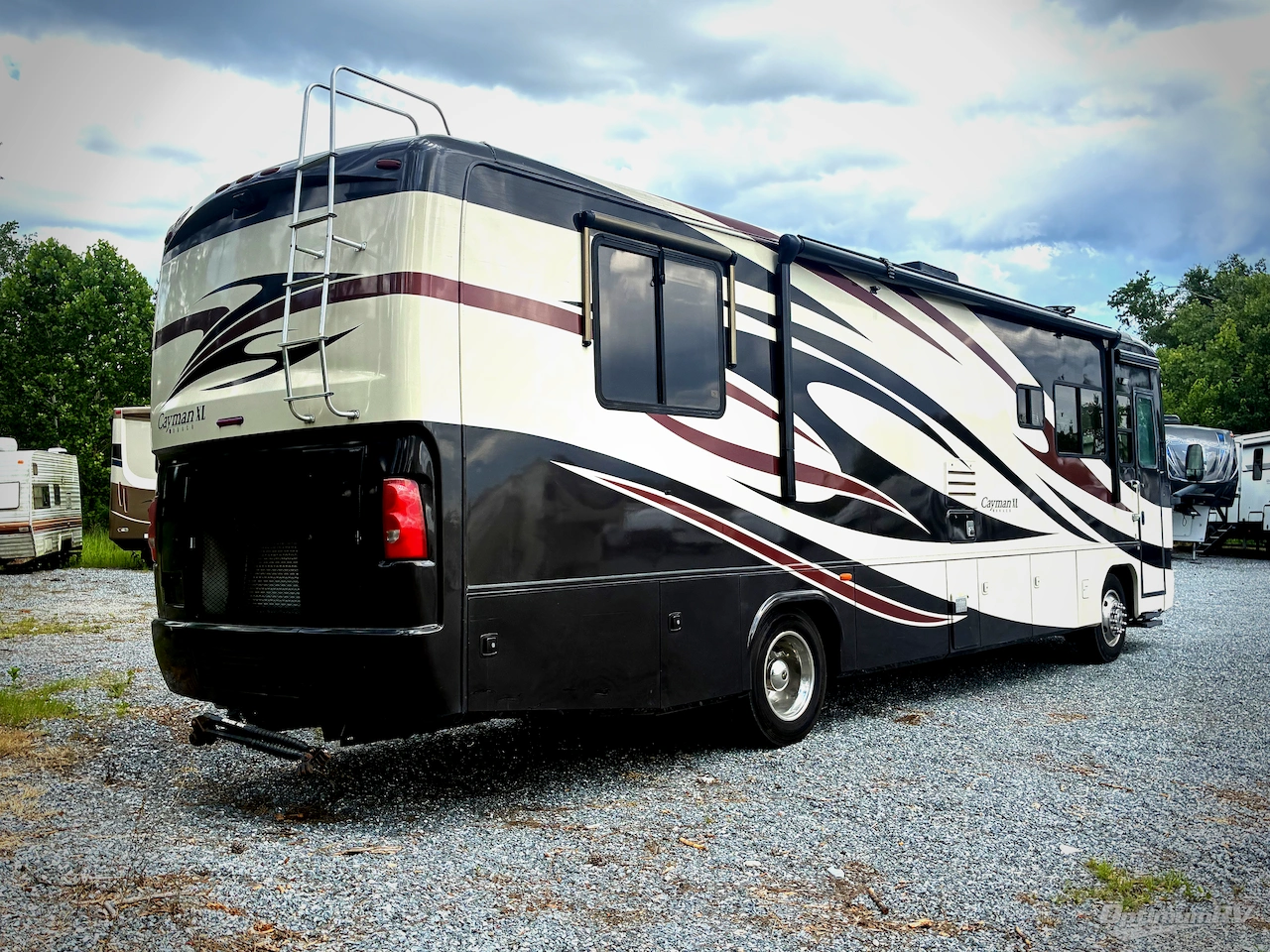 2008 Monaco Cayman 38 PBD Photo 2