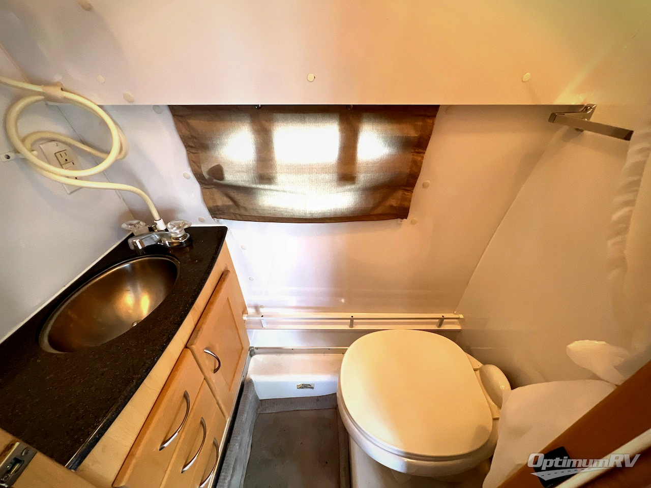 2011 Pleasure-Way Ford Excel TD Photo 18
