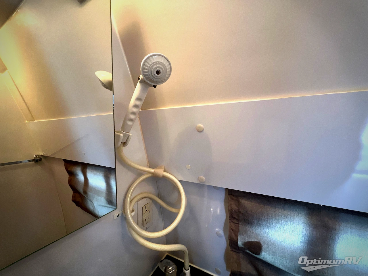 2011 Pleasure-Way Ford Excel TD Photo 20