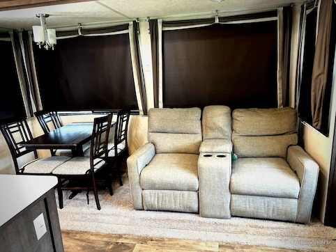 2019 Forest River Wildwood Grand Lodge 42DL RV Photo 3