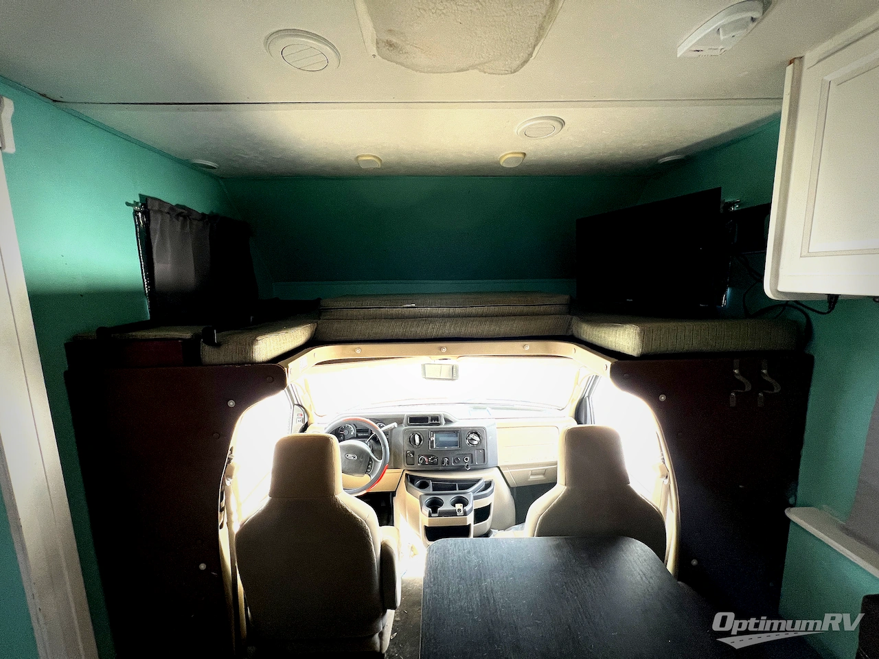 2015 Forest River Sunseeker 3170DS Ford Photo 6