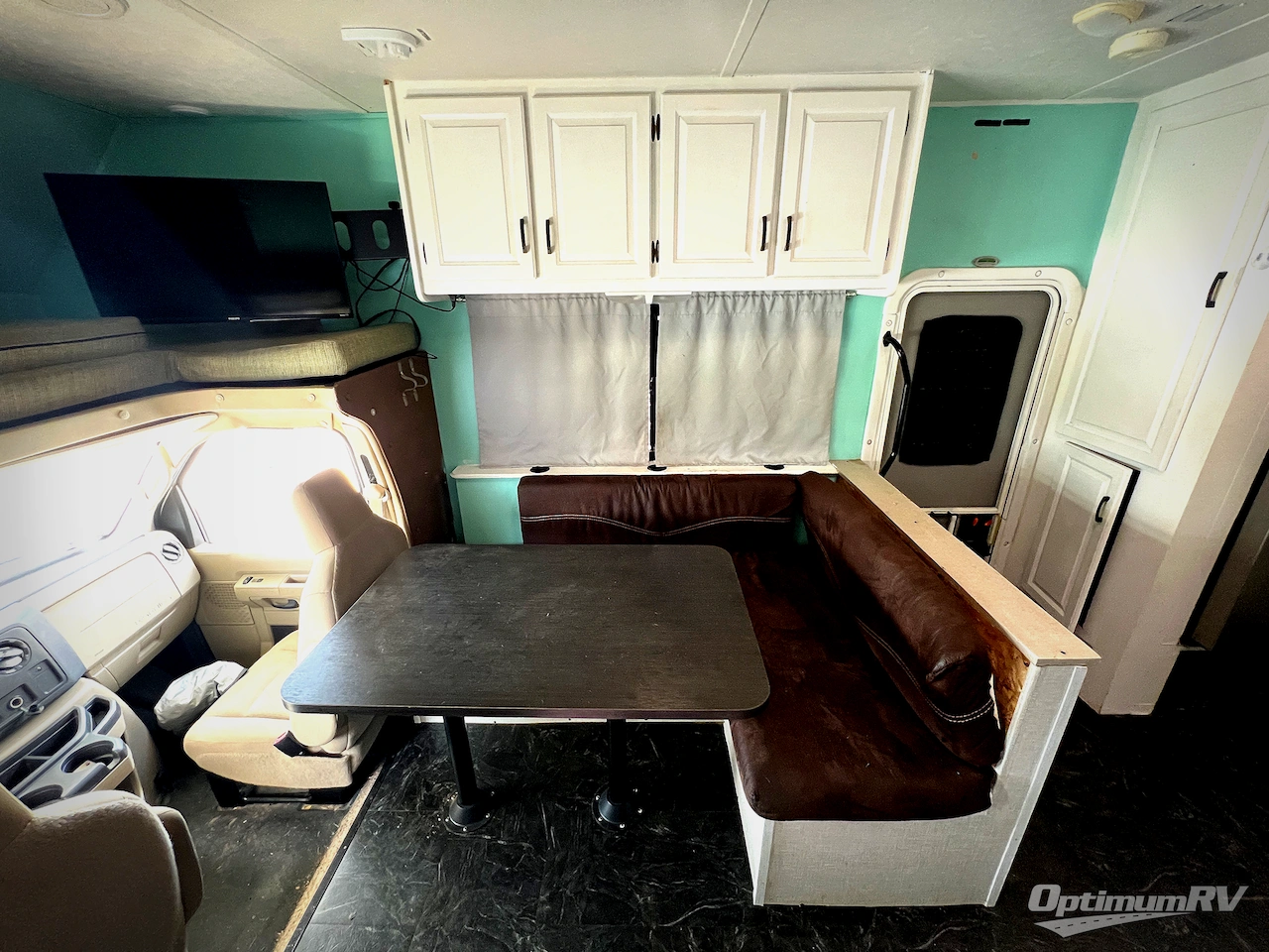 2015 Forest River Sunseeker 3170DS Ford Photo 8