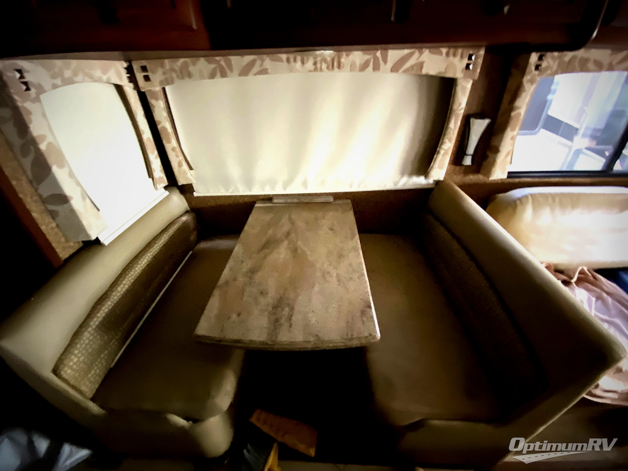 2014 Forest River Berkshire 390BH Photo 10