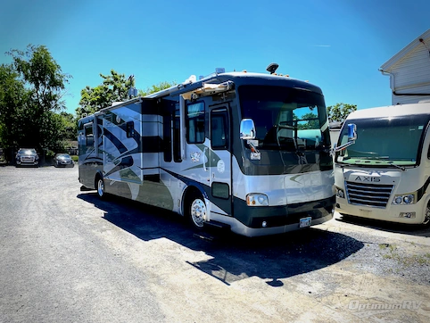 Used 2004 Tiffin Allegro Bus 38TGP Featured Photo