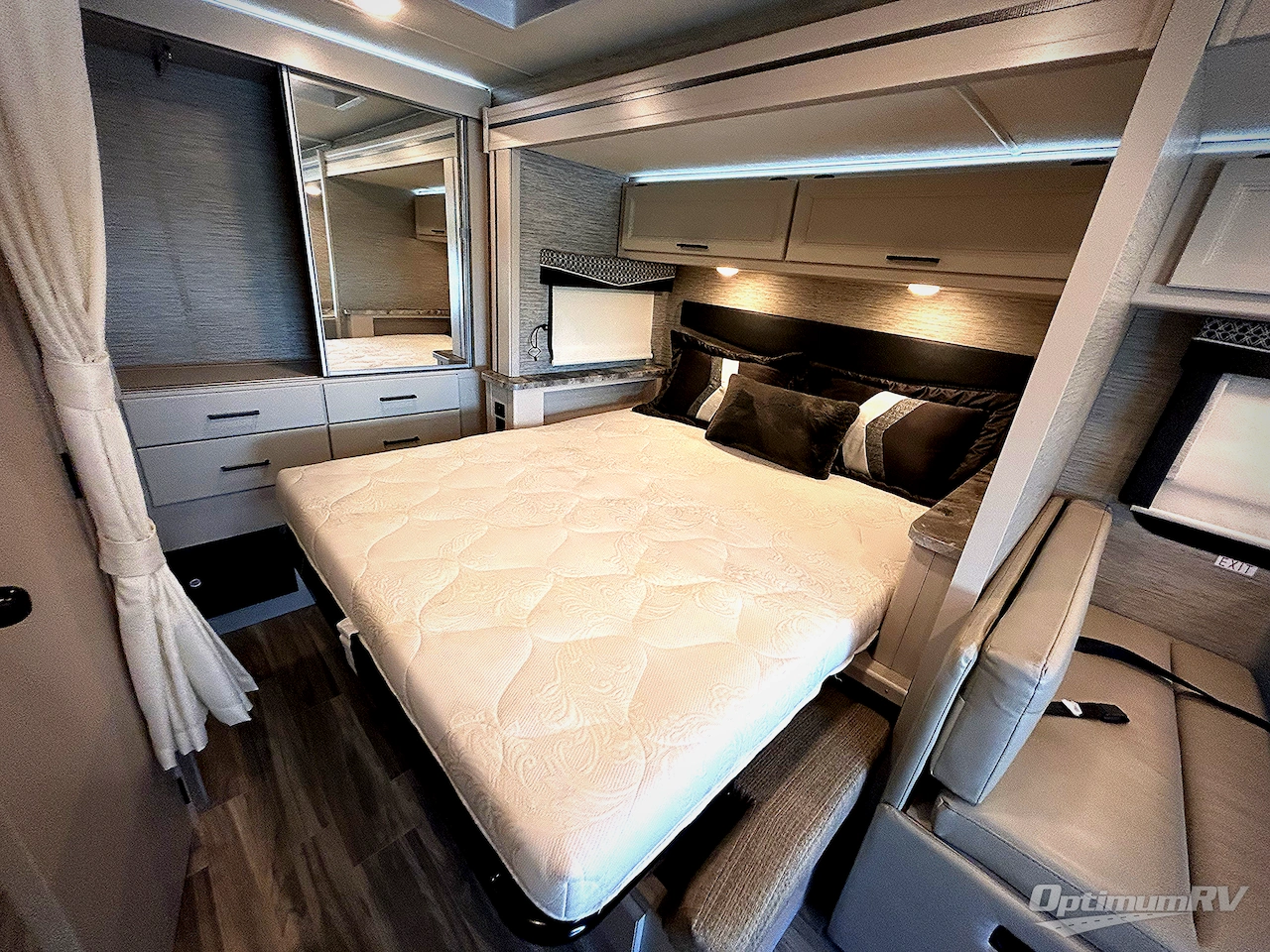 2021 Thor Compass 23TW Photo 11