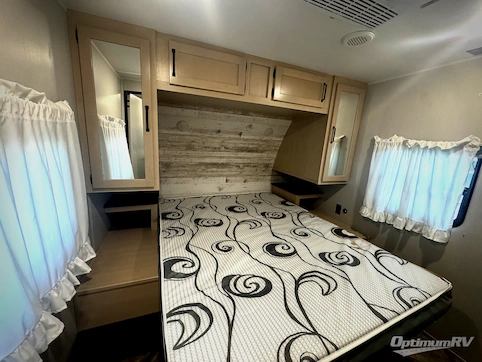 2023 Palomino Puma 32BH2B RV Photo 3