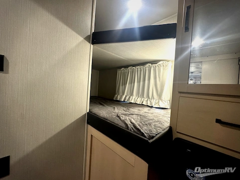 2023 Palomino Puma 32BH2B RV Photo 4