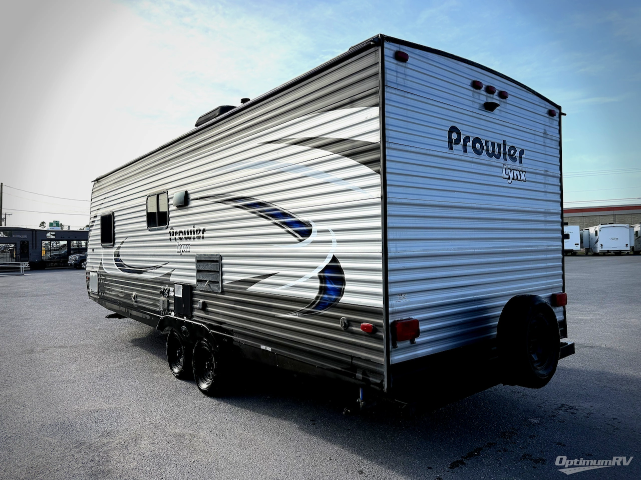 2019 Heartland Prowler Lynx 25LX Photo 3