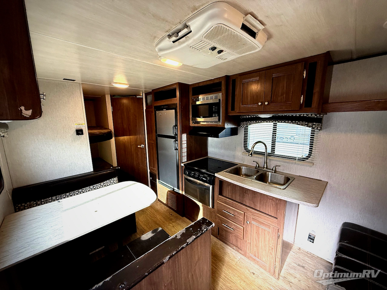 2019 Heartland Prowler Lynx 25LX Photo 4