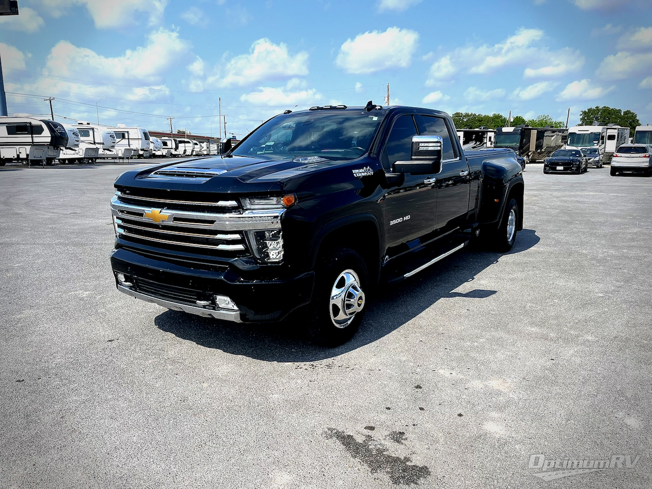 2020 Chevrolet Silverado 3500HD Photo 2