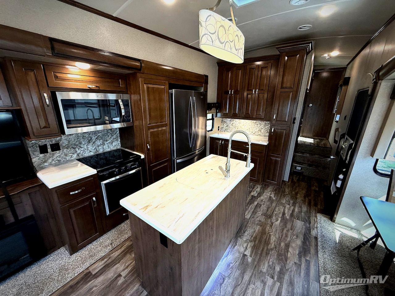 2019 Forest River Cedar Creek Silverback 33IK Photo 10