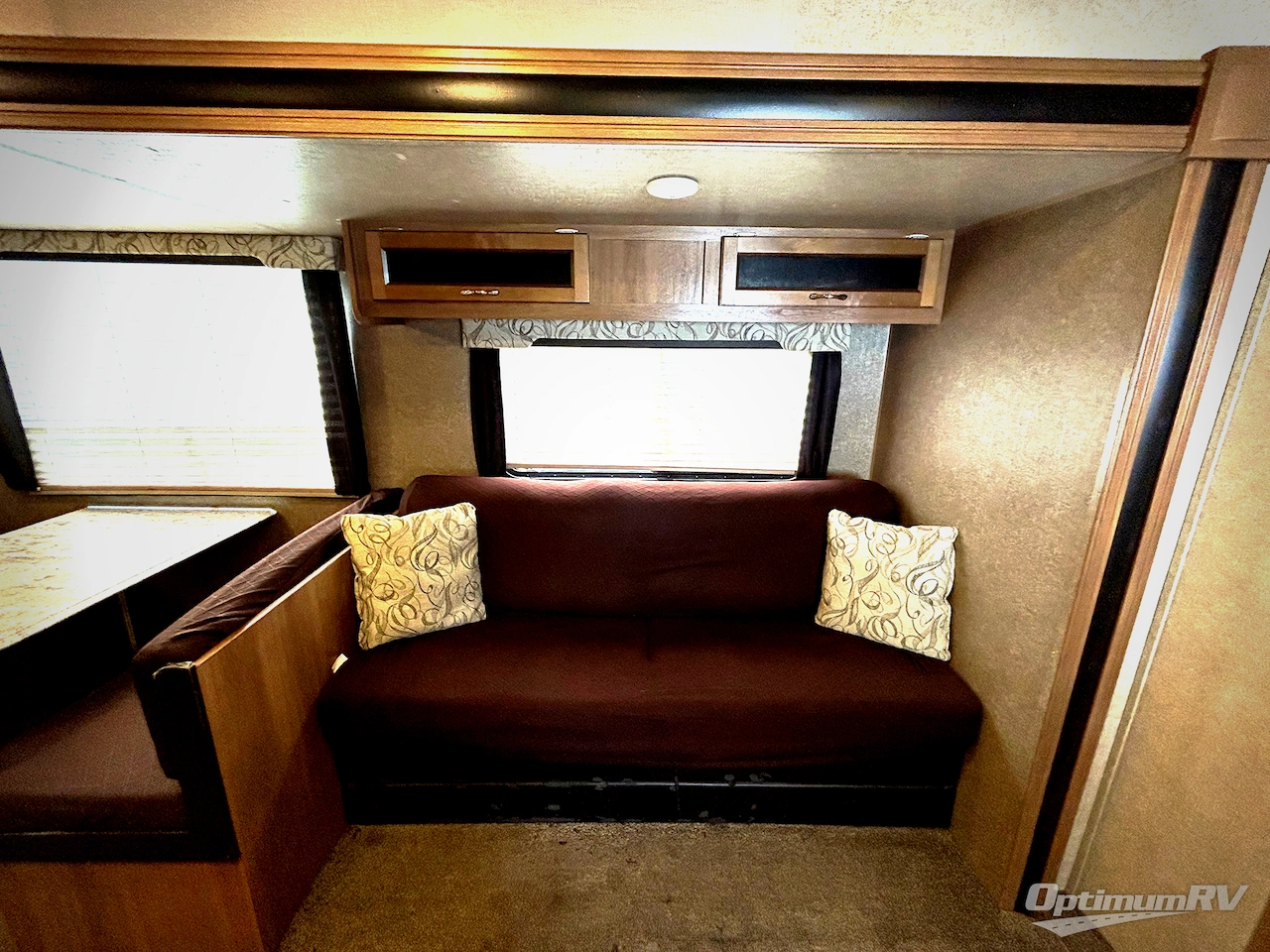 2017 Coachmen Catalina SBX 261BHS Photo 9