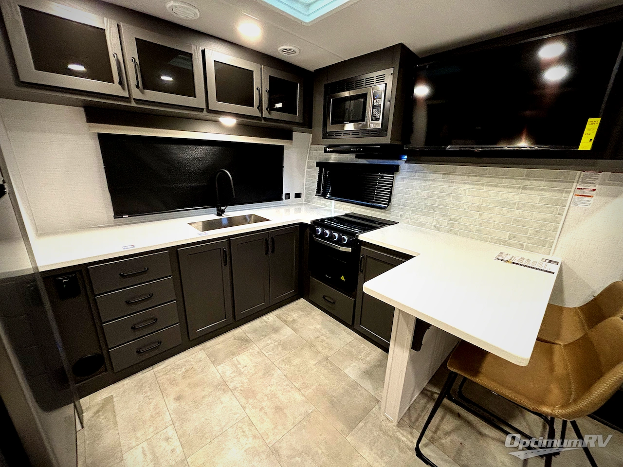 2025 Forest River Flagstaff Classic 826MBR Photo 6