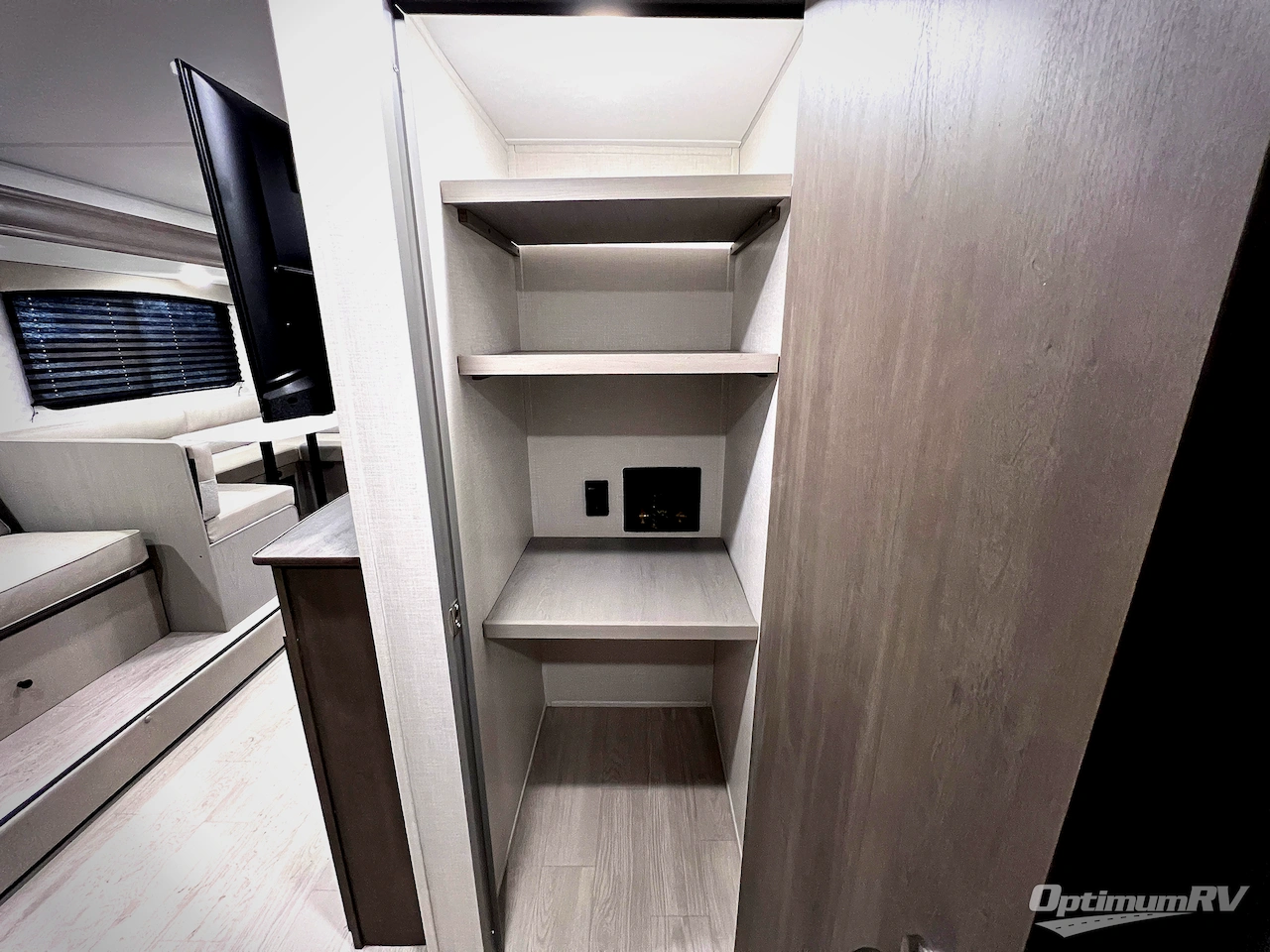 2026 Forest River Viking 6K Series 282DORM Photo 7