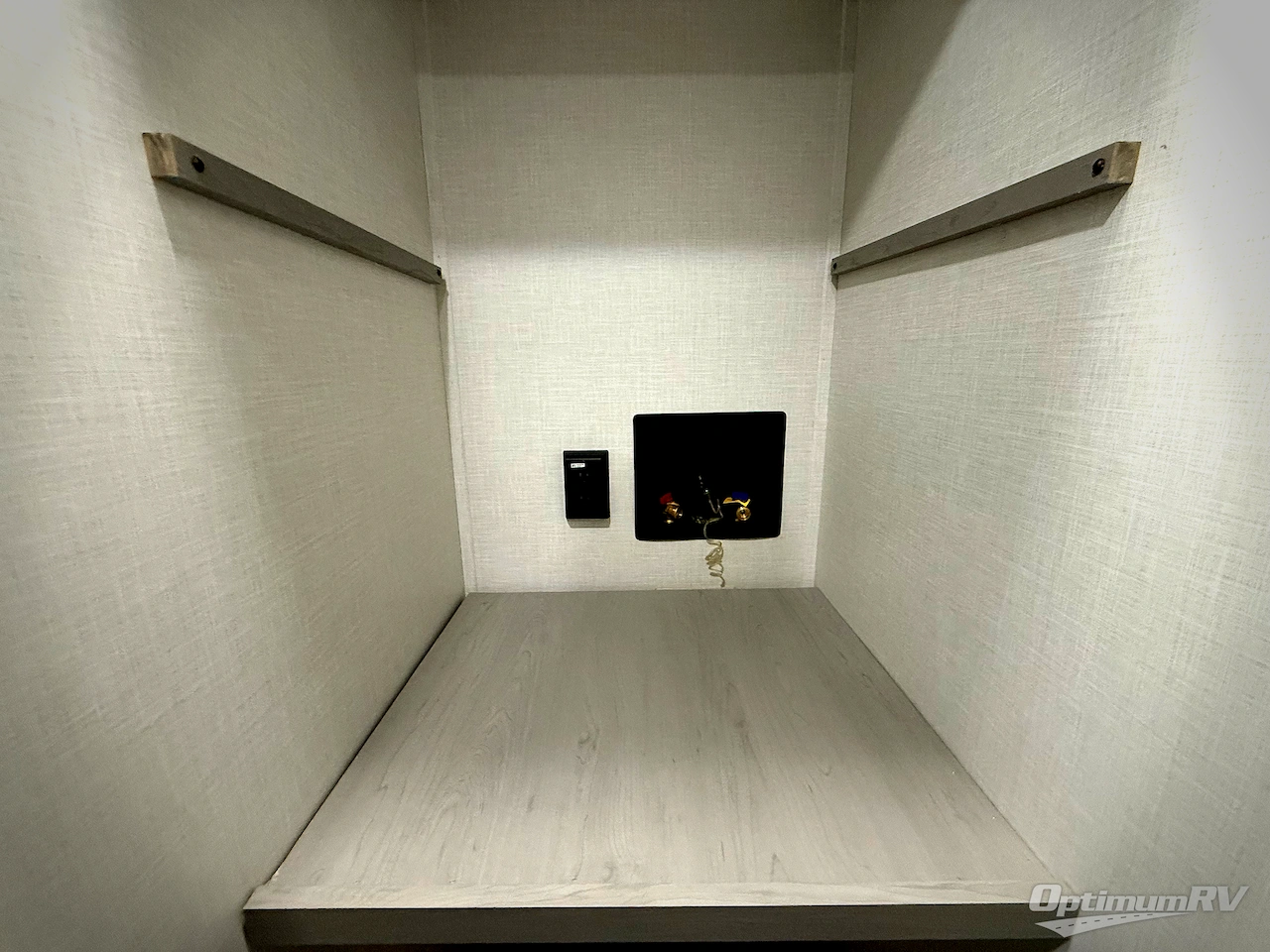 2026 Forest River Viking 6K Series 282DORM Photo 9