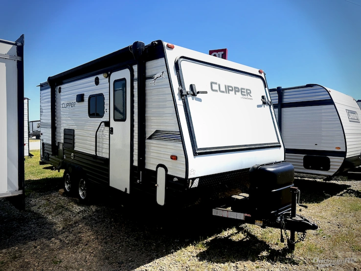 2019 Coachmen Clipper Ultra-Lite 19TB RV Photo 1