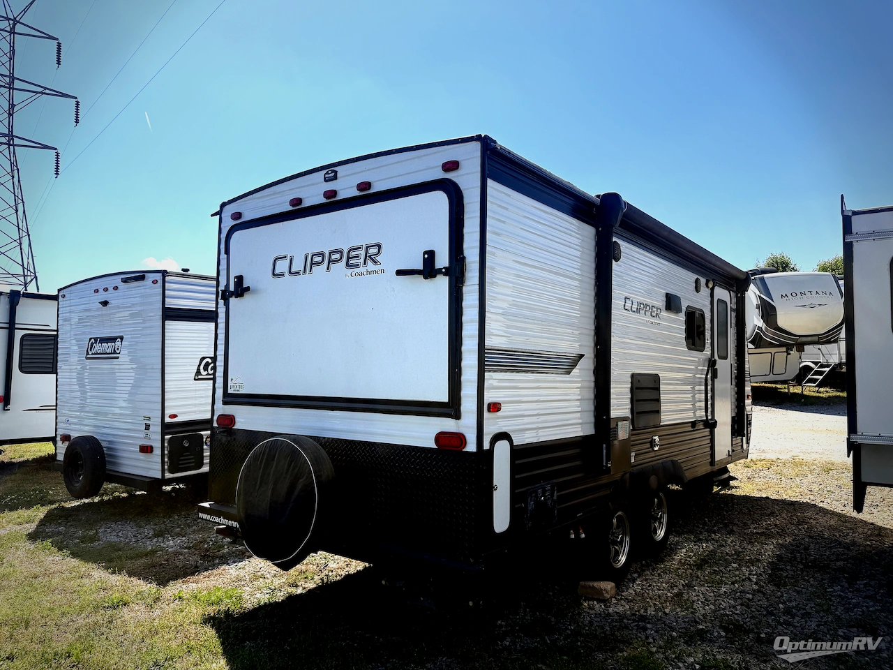 2019 Coachmen Clipper Ultra-Lite 19TB Photo 2