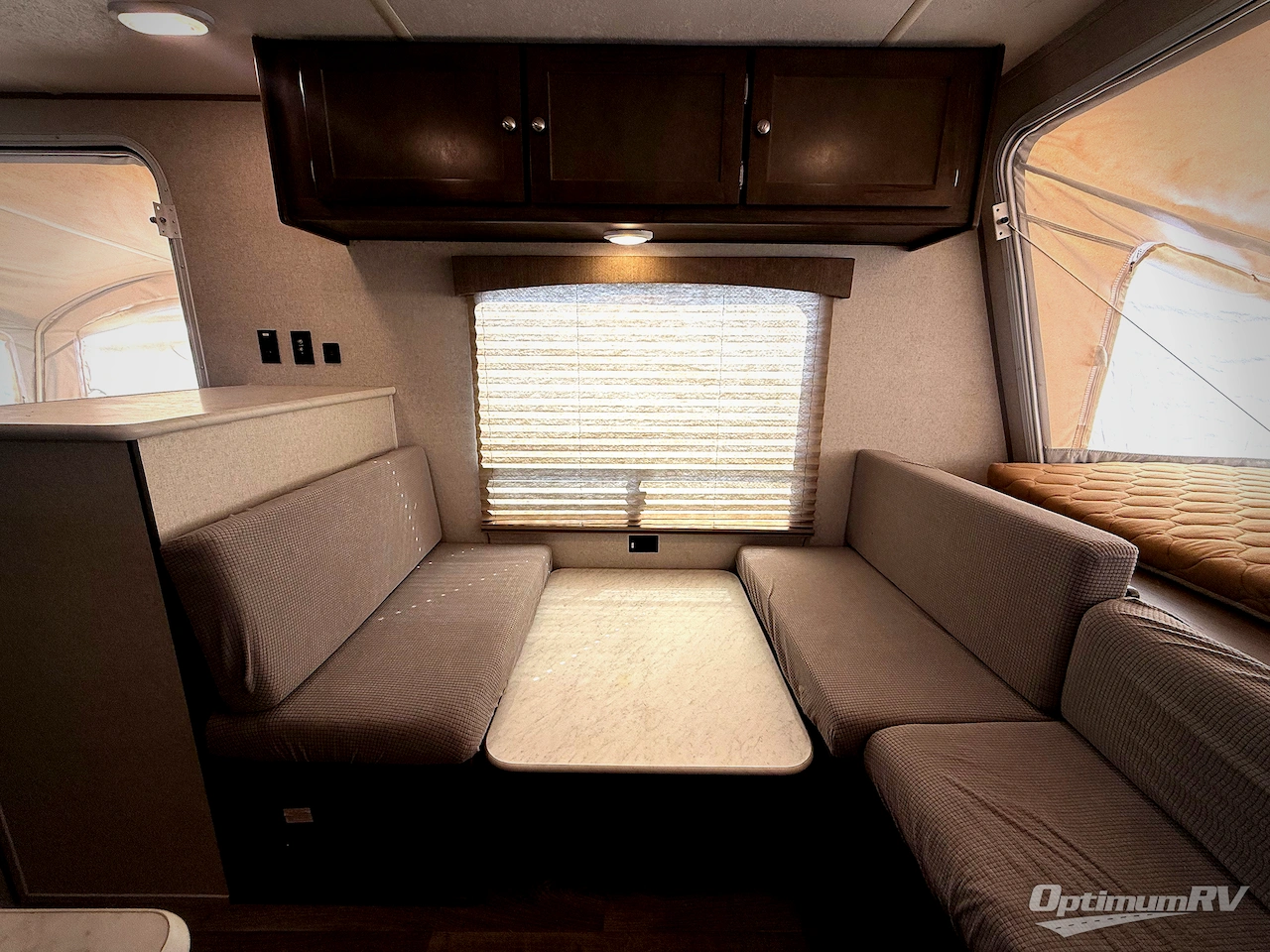 2019 Coachmen Clipper Ultra-Lite 19TB Photo 8