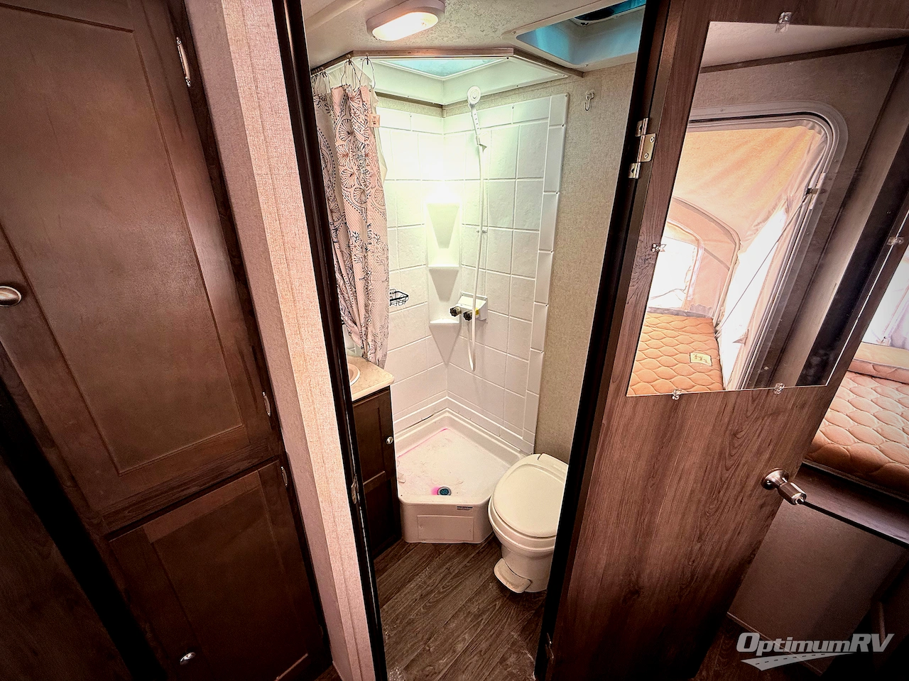 2019 Coachmen Clipper Ultra-Lite 19TB Photo 16